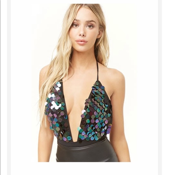 Forever 21 Dresses & Skirts - NWT FOREVER 21 Sequin Plunge Top w/ Matching Skirt